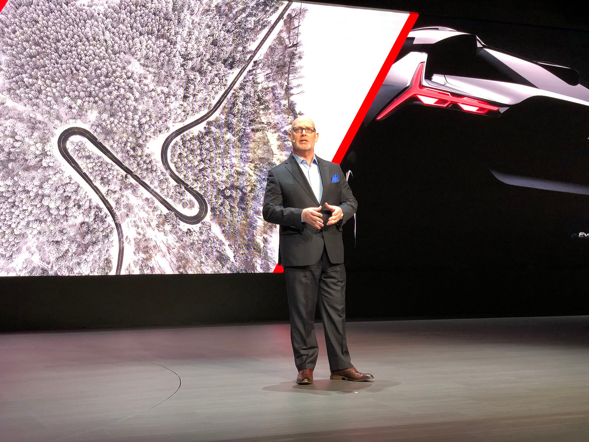 Mitsubishi Engelberg Tourer