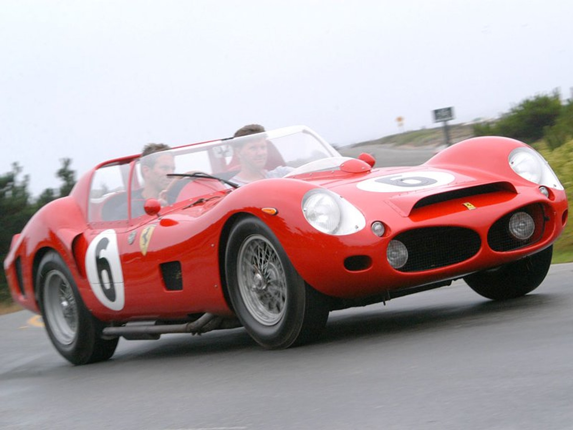 Kolejna okazja dla majętnych fanów Ferrari