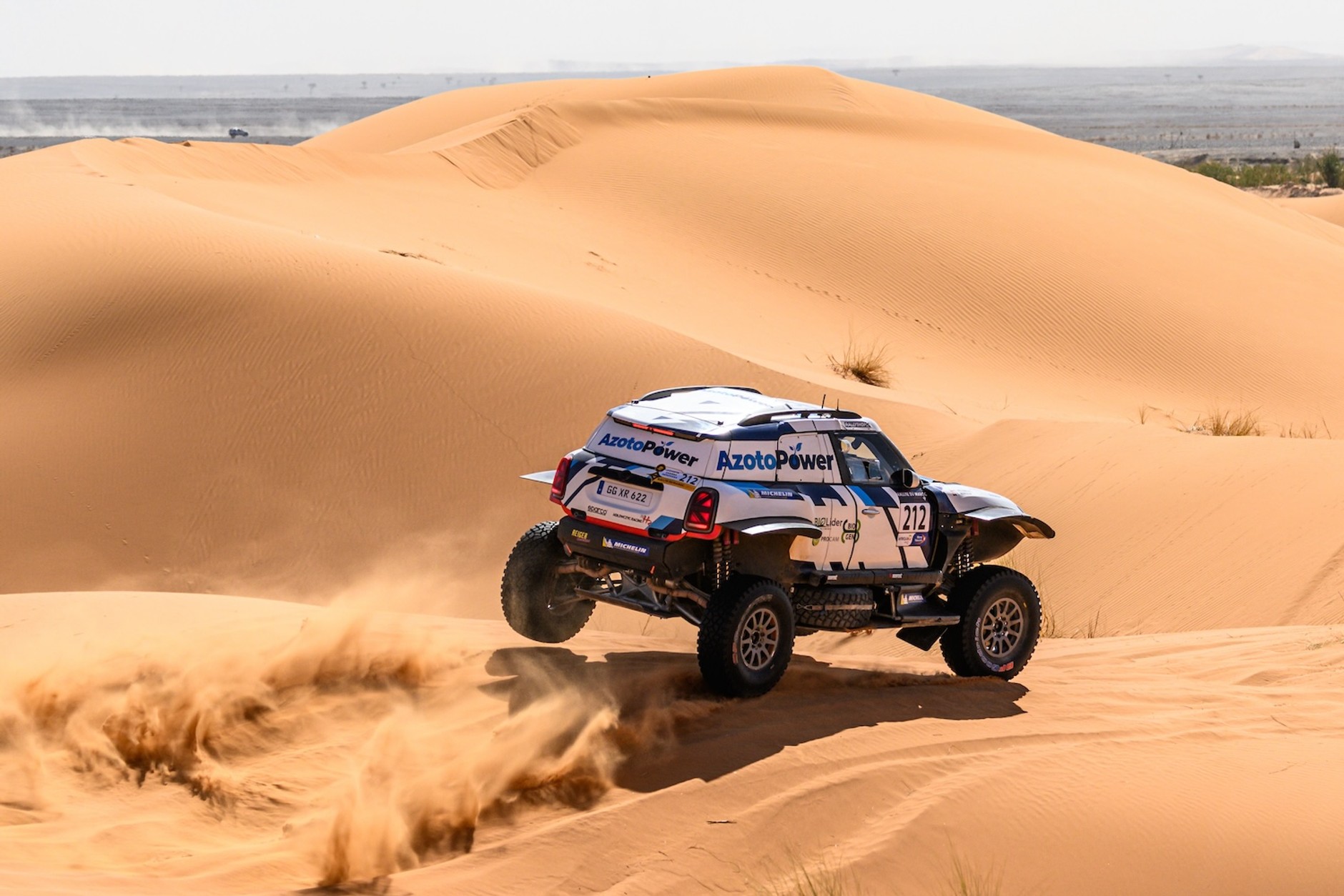 Hołowczyc po raz jedenasty w Dakarze