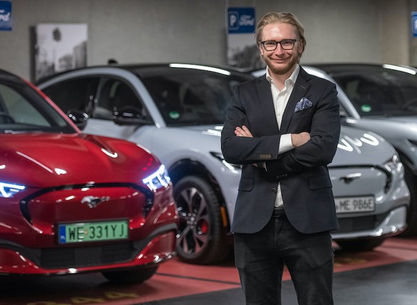 Rozmowa z Piotrem Pawlakiem – szefem Ford Polska
