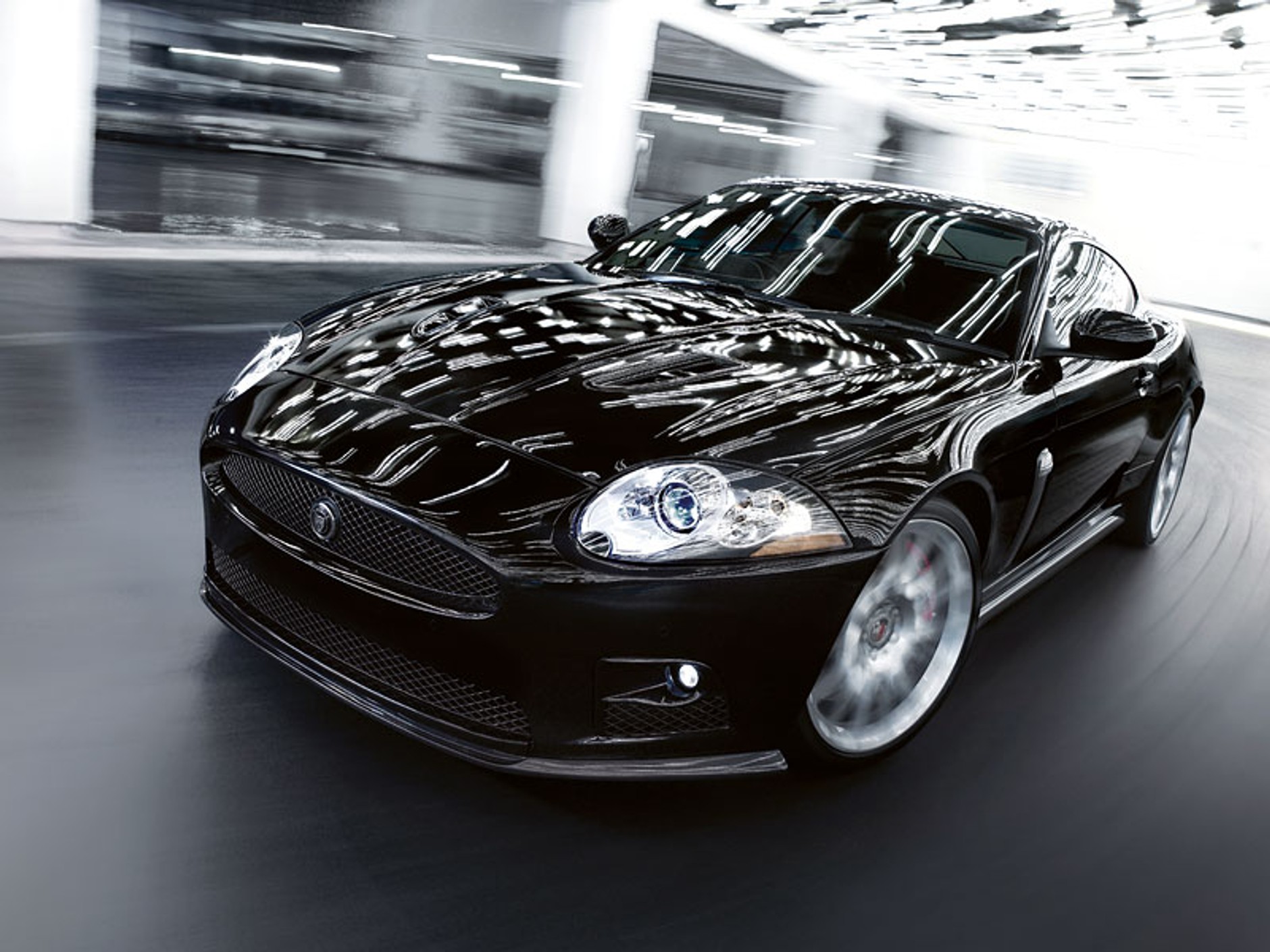 Genewa 2008: Jaguar XKR-S – na szczycie łańcucha pokarmowego (+ wideo)