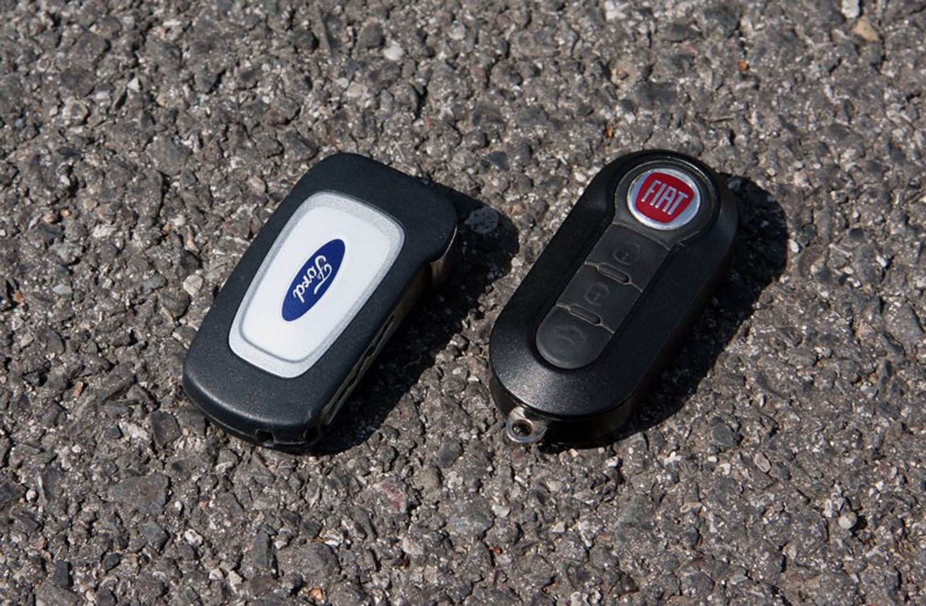 Test: Fiat 500 1,2 (51 kW) vs. Ford Ka 1,2 (51 kW) – Malá piva