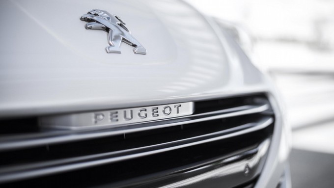 Peugeot RCZ