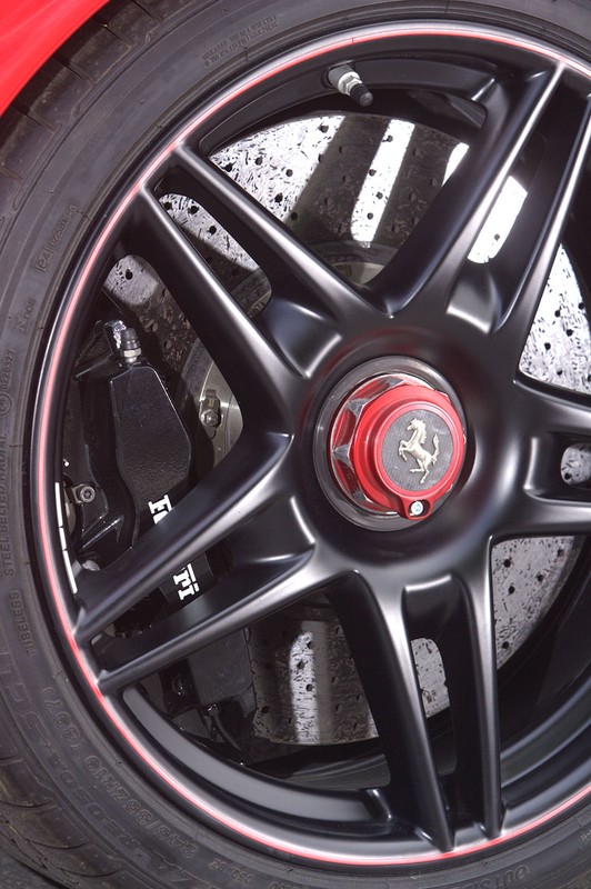 Ferrari FXX z drogową homologacją