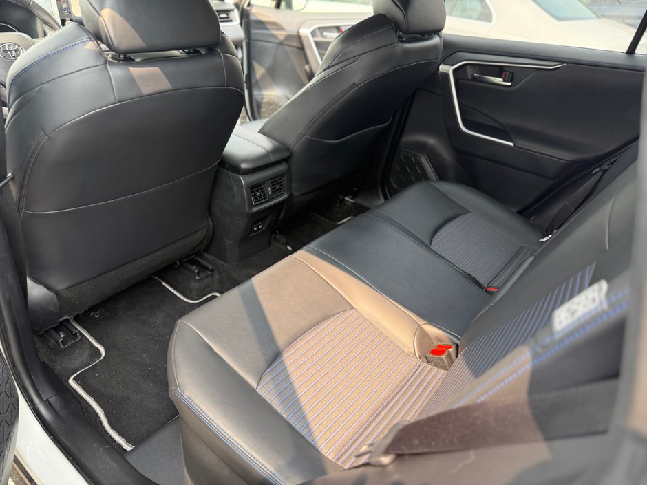 Toyota RAV4 sprowadzona z Włoch – rocznik 2019, przebieg 85 tys. km, cena 115 tys. zł