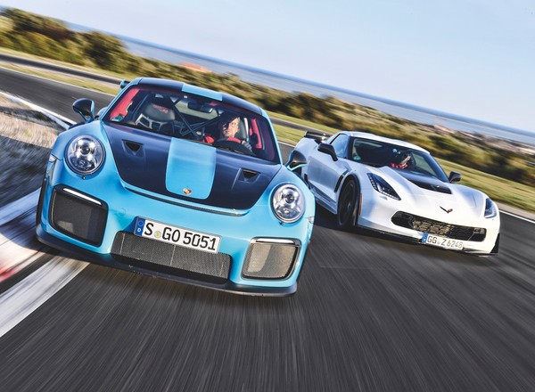 Porsche 911 GT2 RS kontra Chevrolet Corvette Z06 - nie do wiary
