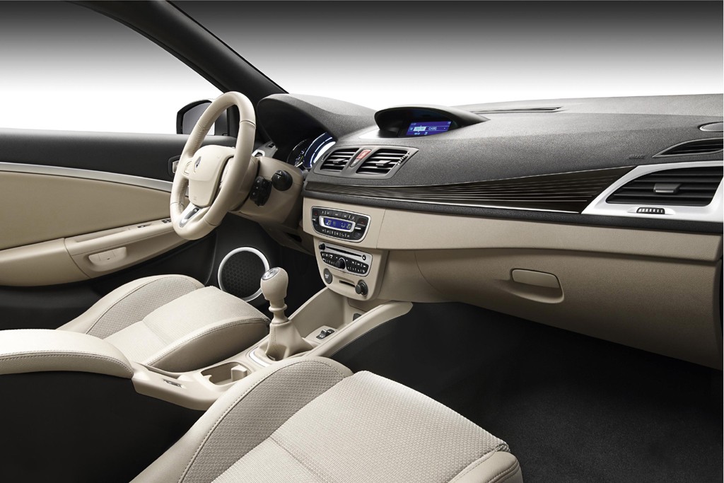 Renault Megane CC - Zaklinacz wiosny