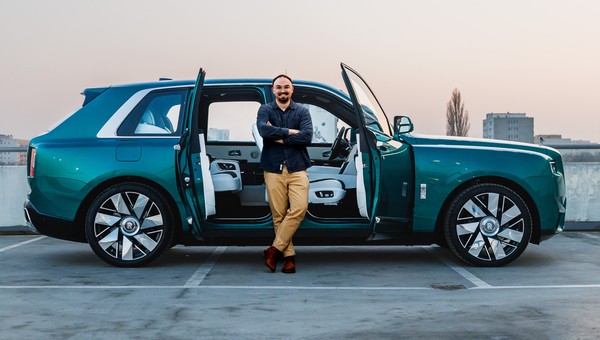 Oto dlaczego Rolls-Royce jest po prostu najlepszy. Spędziłem dobę z "królem SUV-ów"
