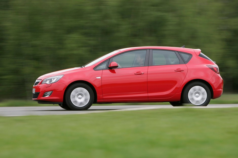 2. Opel Astra (1705 szt.)