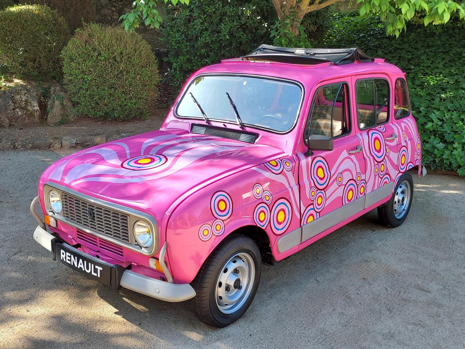 Renault 4 E-Tech Plein Sud