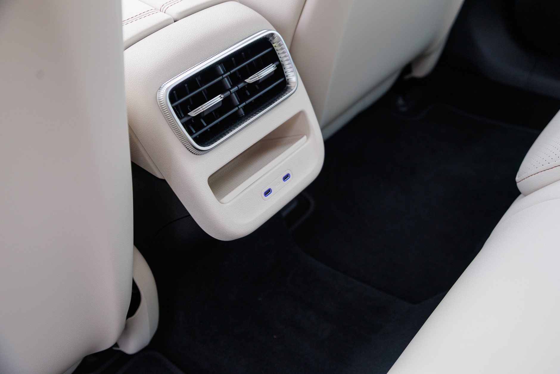 2026 Mercedes Klasy C Electric