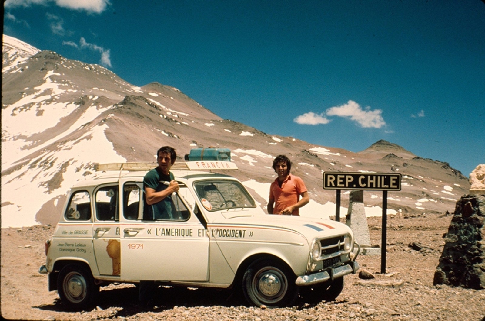 Renault 4 ma pół wieku, prawie tyle co ja