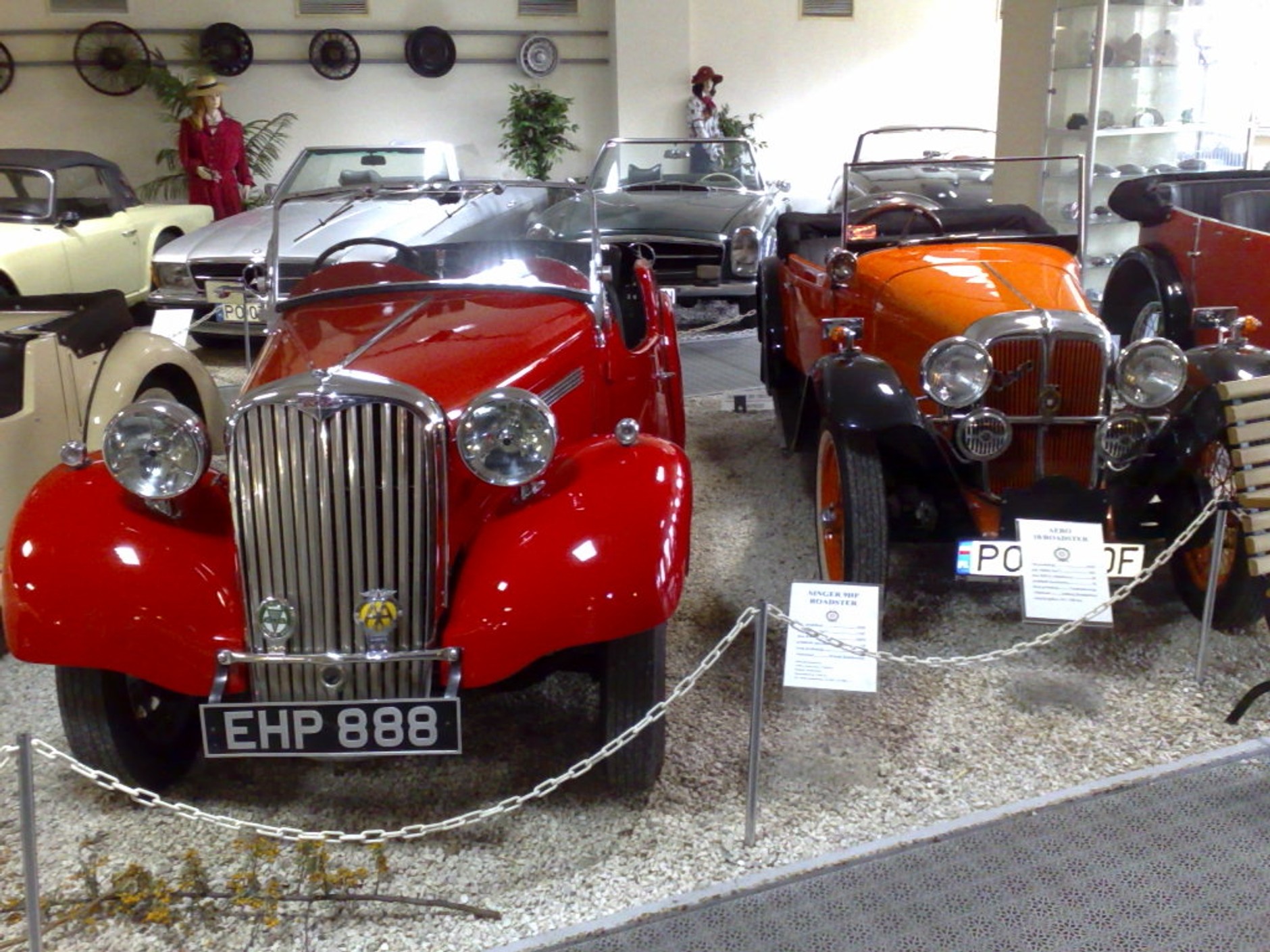 Wystawa kabrioletów w Poznaniu