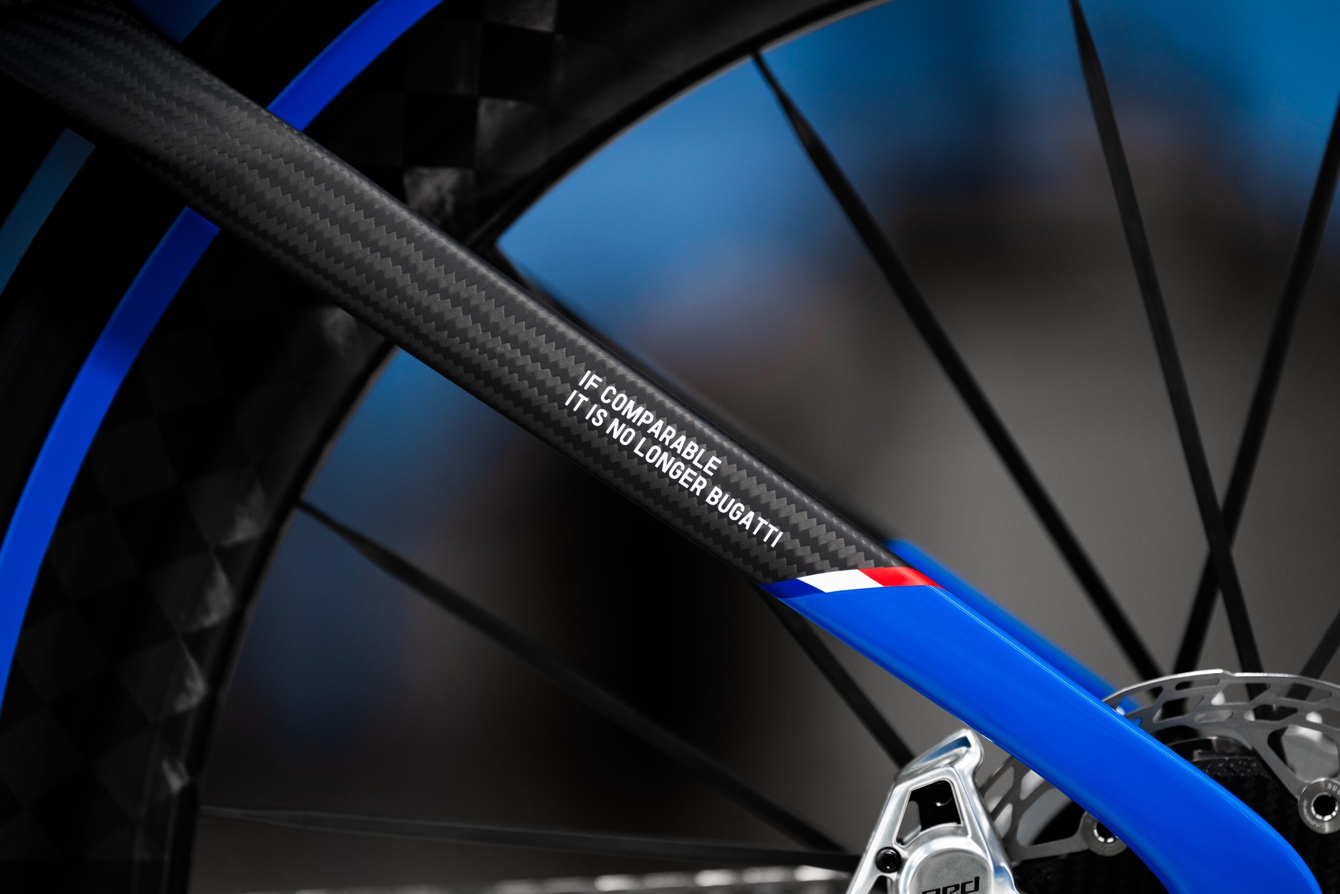 Bugatti Factor One – rower zbudowany wspólnie przez marki Bugatti i Factor