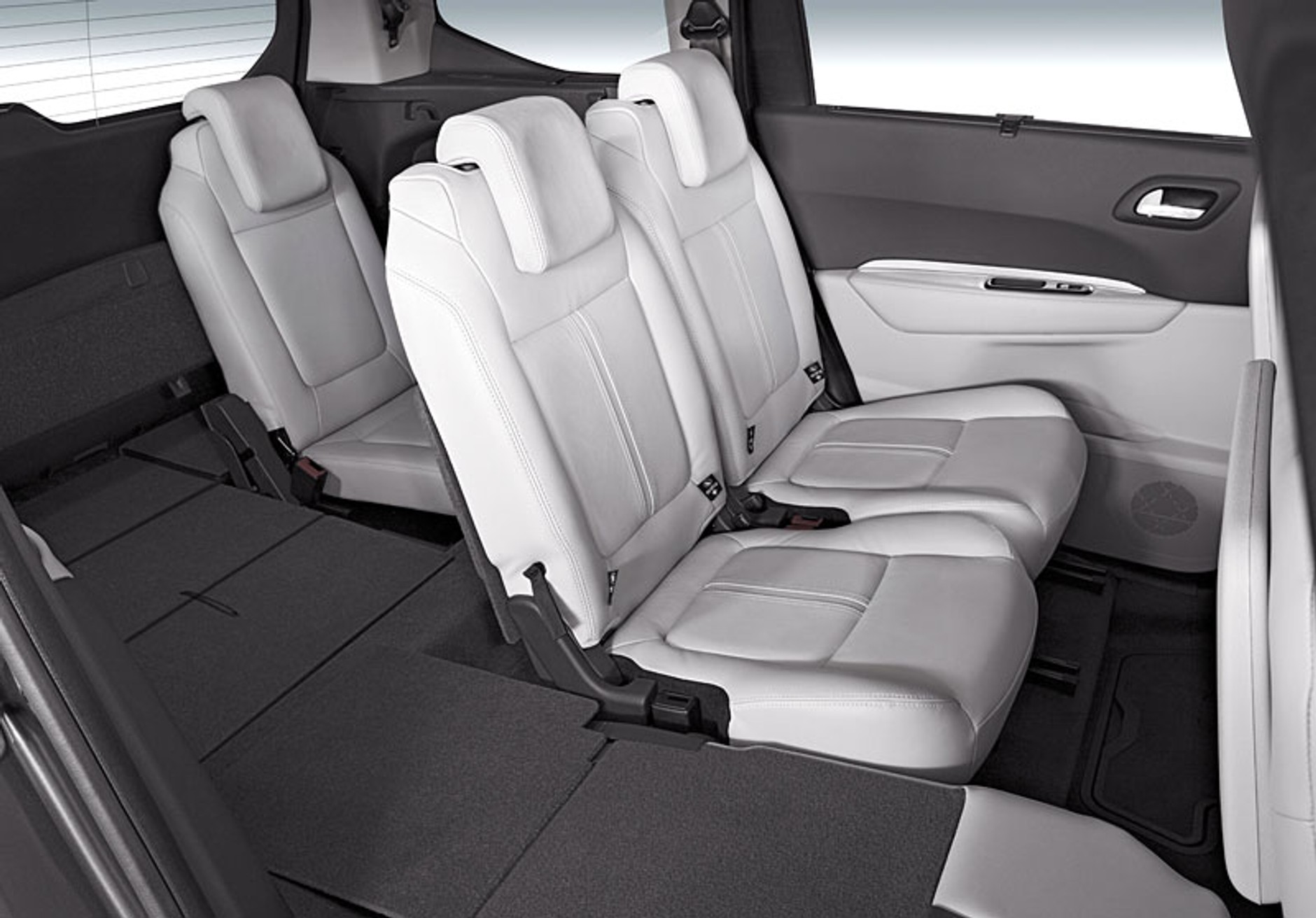 Peugeot: 5008 - duży, wygodny, nowoczesny, dla 5 lub 7 osób