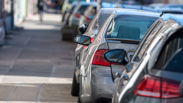 Z dnia na dzień w Polsce zniknęło 7 mln aut bez wiedzy właścicieli