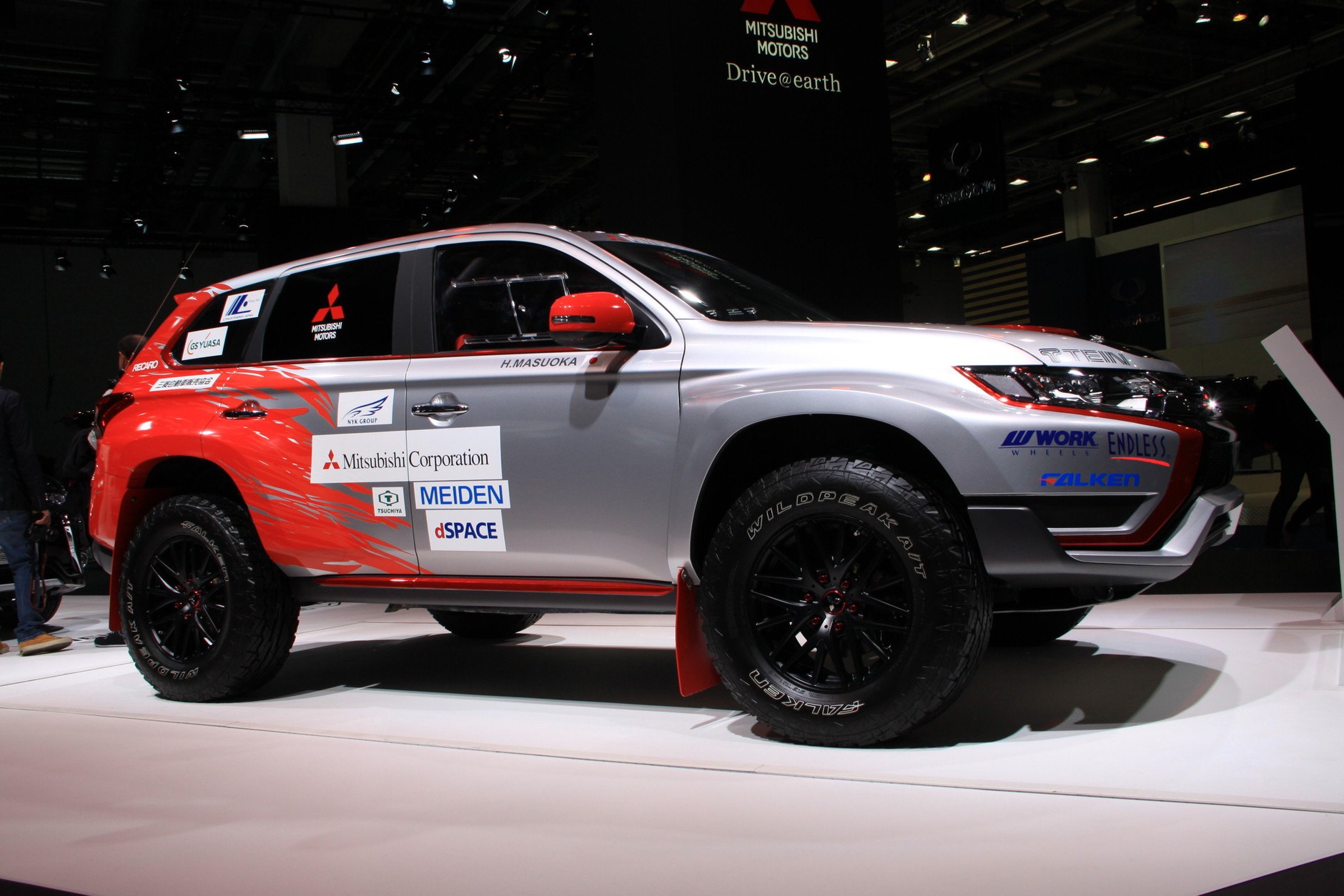 Mitsubishi Outlander PHEV w wersji rajdowej