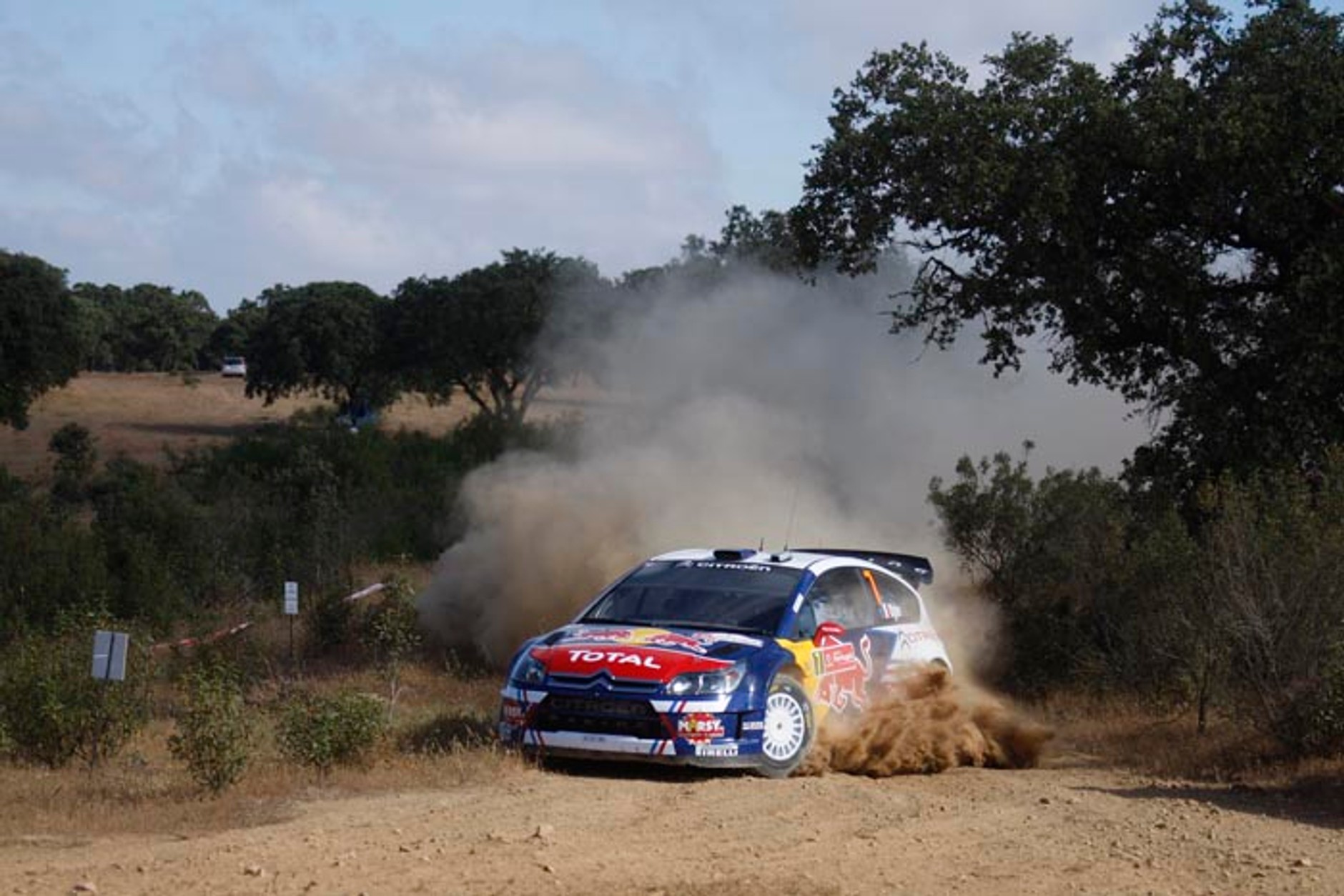 Rajd Portugalii 2010: dominacja Citroena, Kościuszko trzeci (2. etap, wyniki, galeria Willy Weyens)