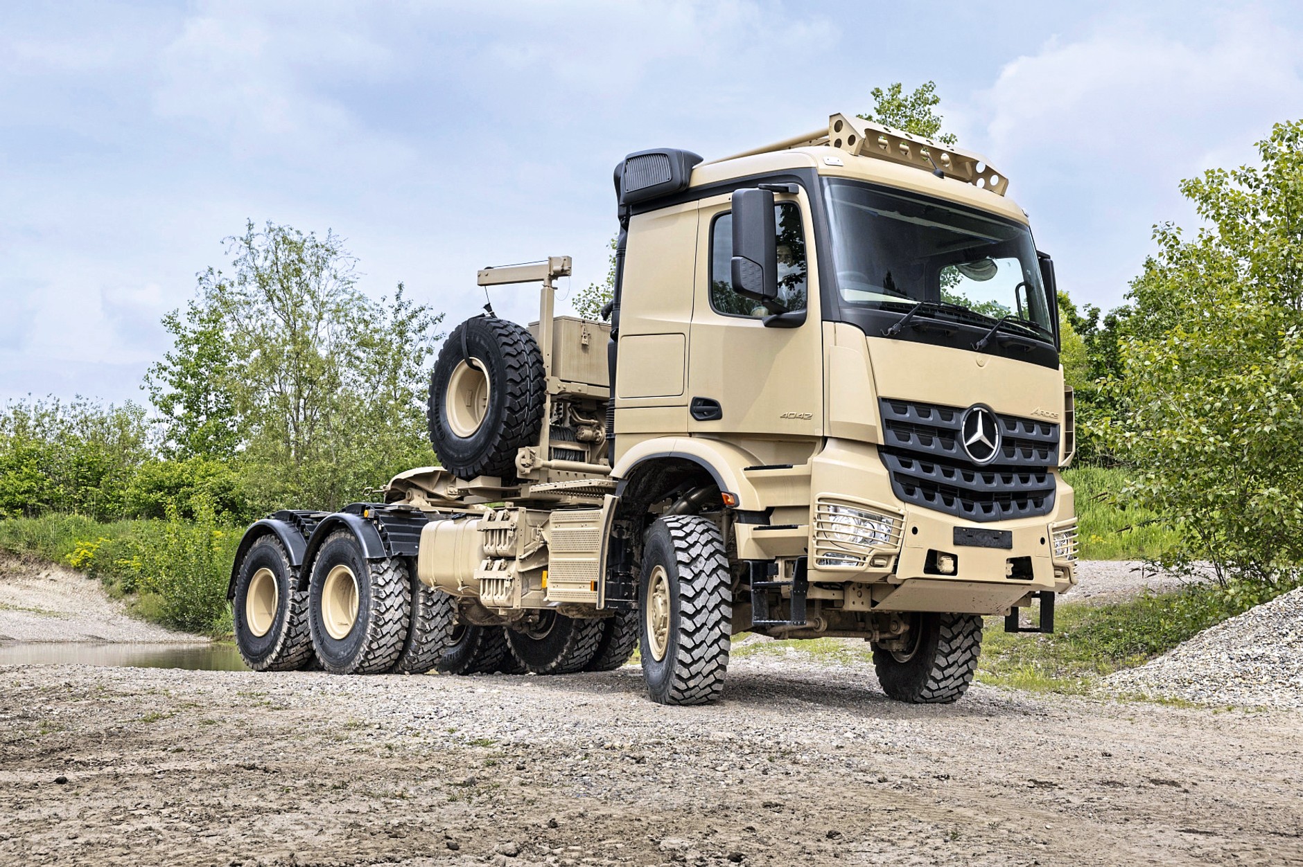 Mercedes Arocs 4042