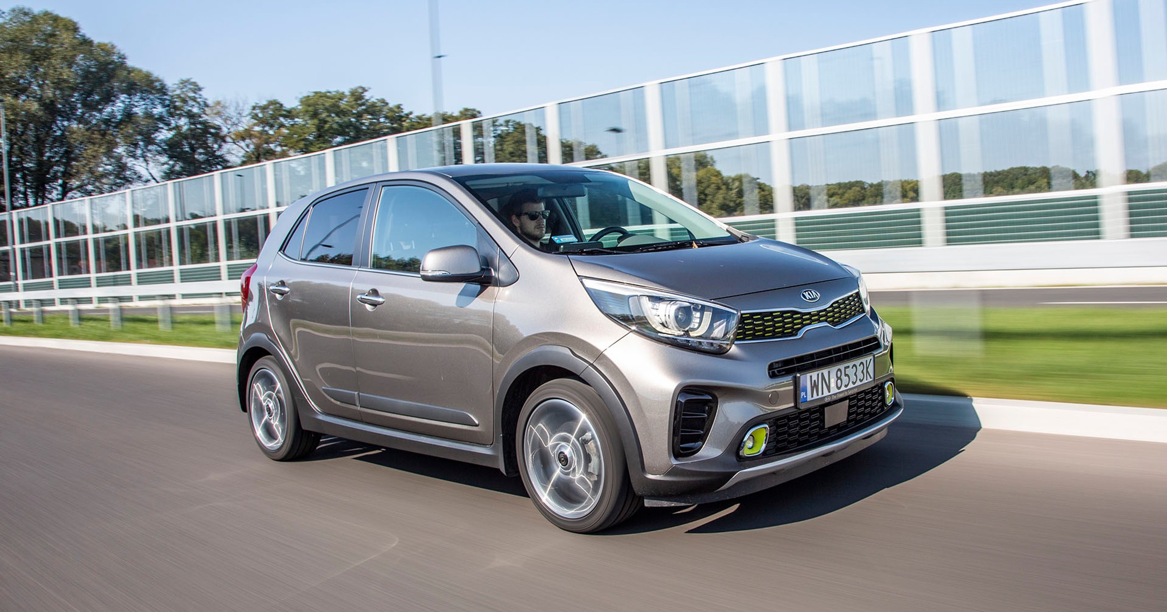 Kia Picanto 1.2 X-line - mała, szybka, wygodna