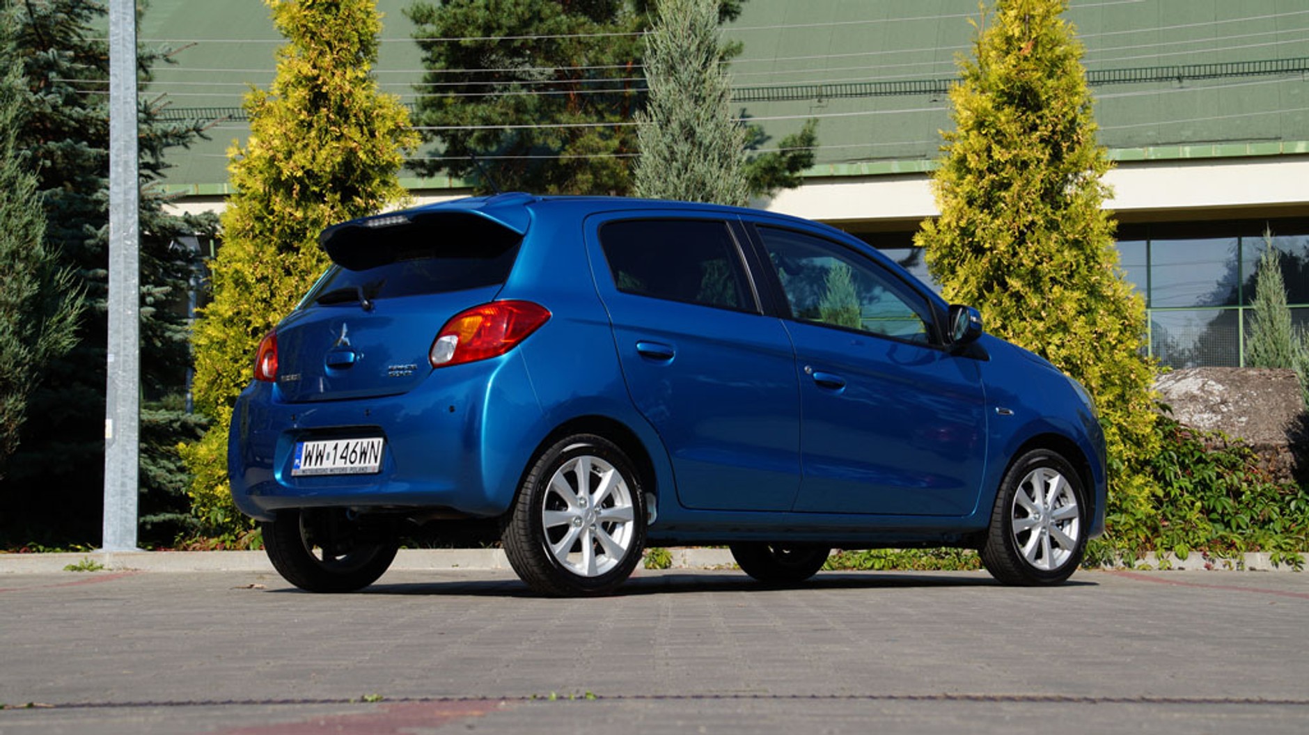 Mitsubishi Space Star - lekki, oszczędny, kompaktowy