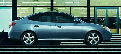 Hybrydowy Hyundai pojawi się w salonach już w lipcu 2009 roku