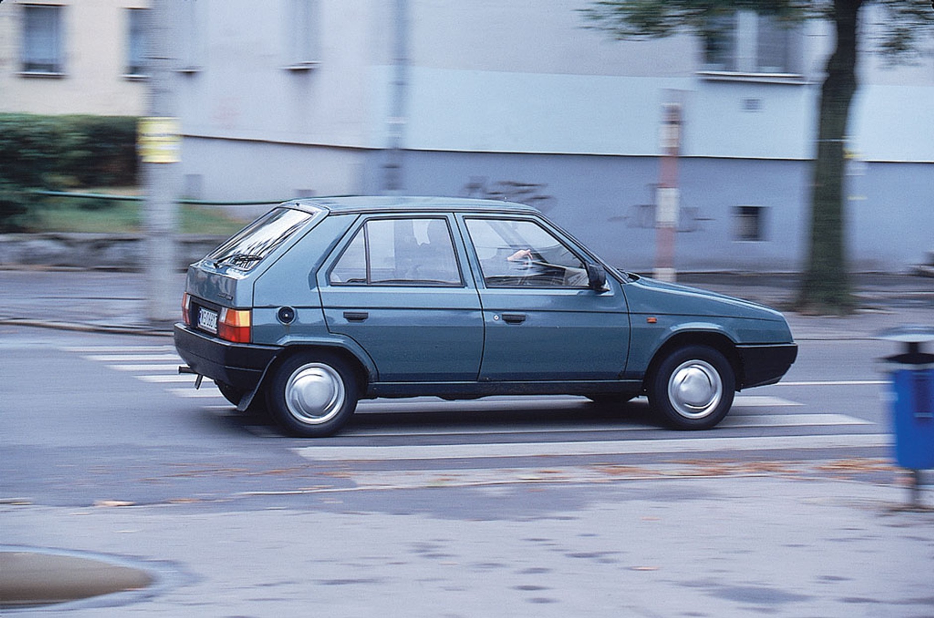 Łada Samara kontra Skoda Favorit