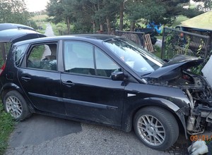 Pijana matka wiozła czwórkę dzieci. Daleko nie zajechała