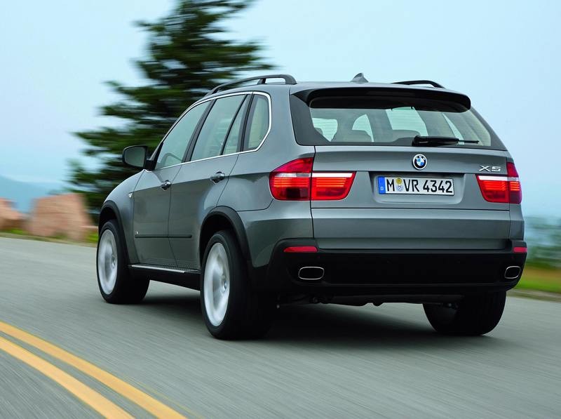 Nowe BMW X5: oficjalne zdjęcia i kompletne informacje