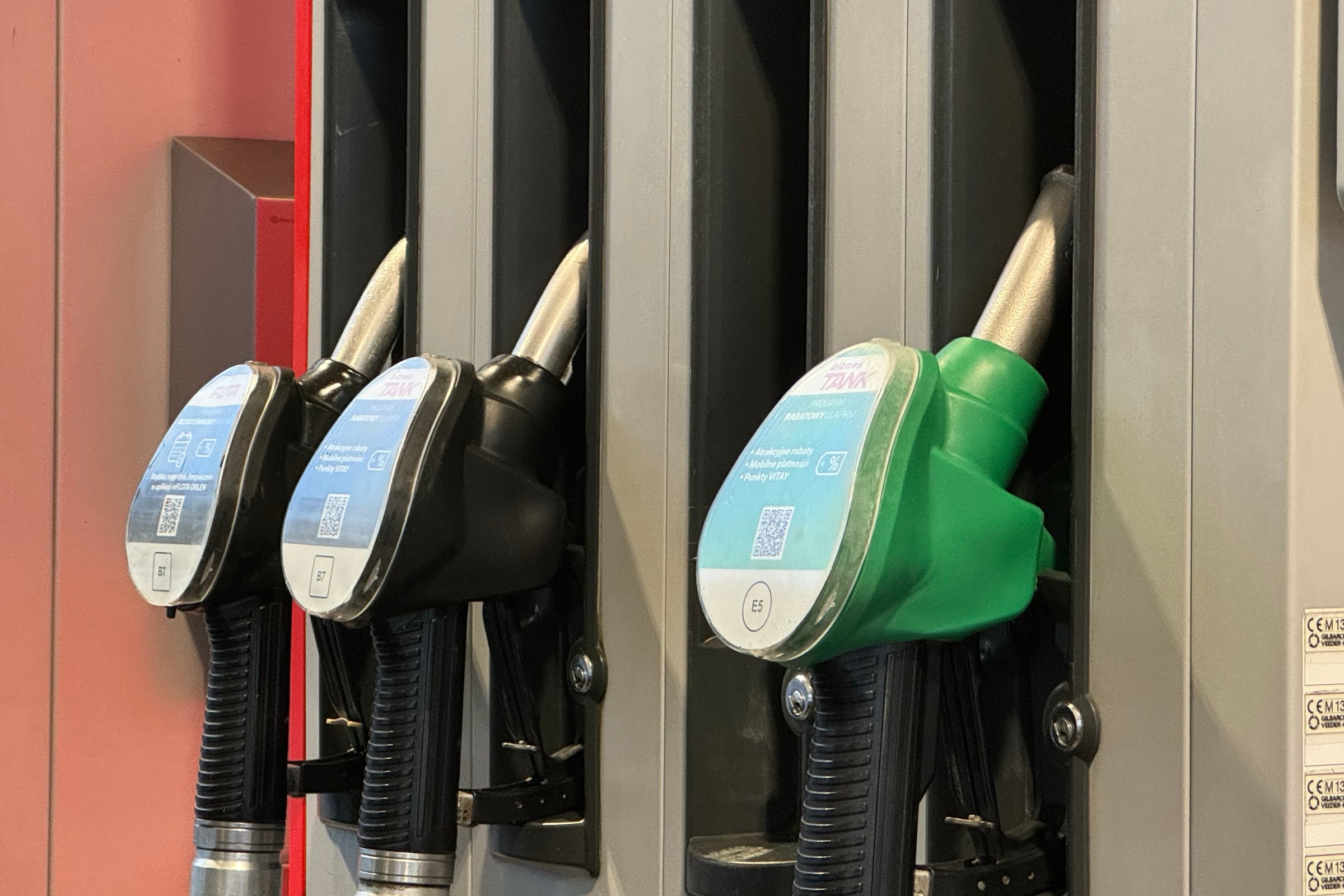 Tyle już od poniedziałku będziemy płacić za paliwo. Ceny się normalizują