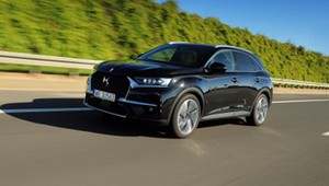 DS 7 Crossback E-Tense 4x4 – hybryda nie musi być nudna