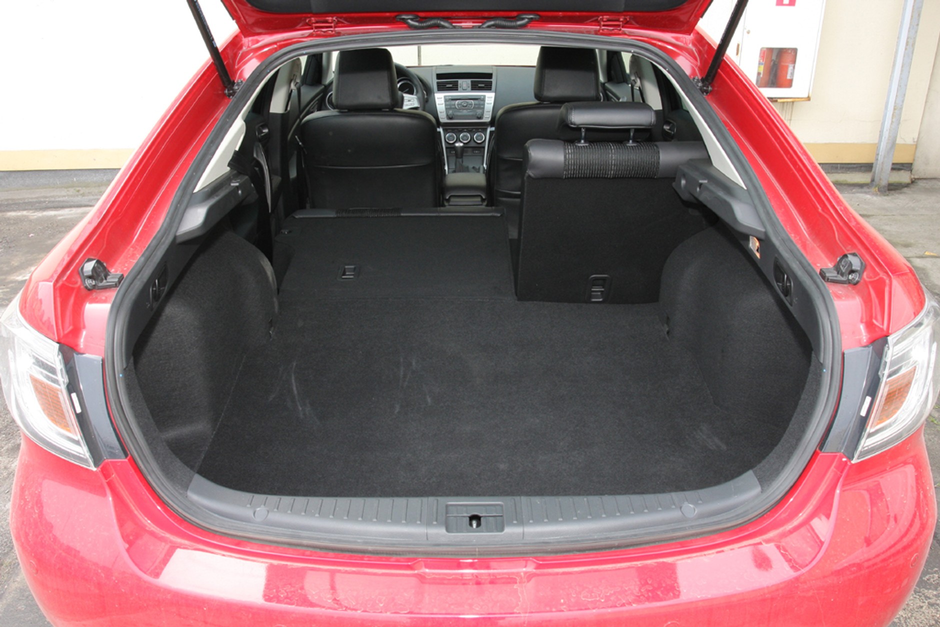 Mazda 6 2.5 MZR - Reprezentacyjna i dynamiczna