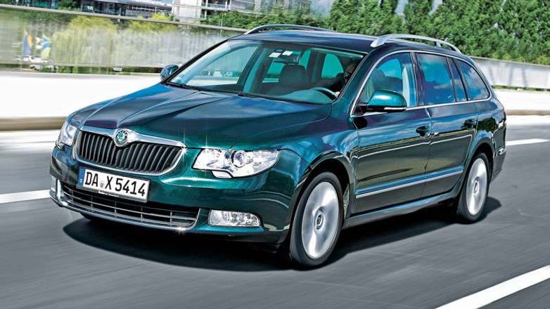 Skoda Superb Combi 2.0 TSi - Spory wyczyn dużej Skody
