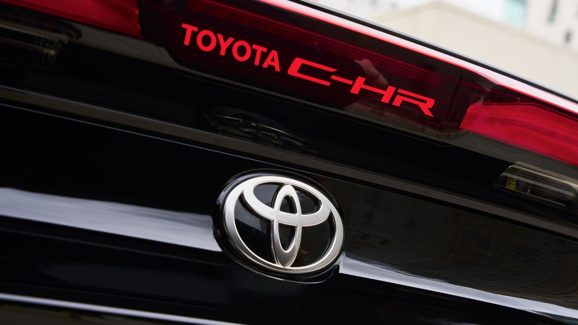 Toyota C-HR (2. generacja)