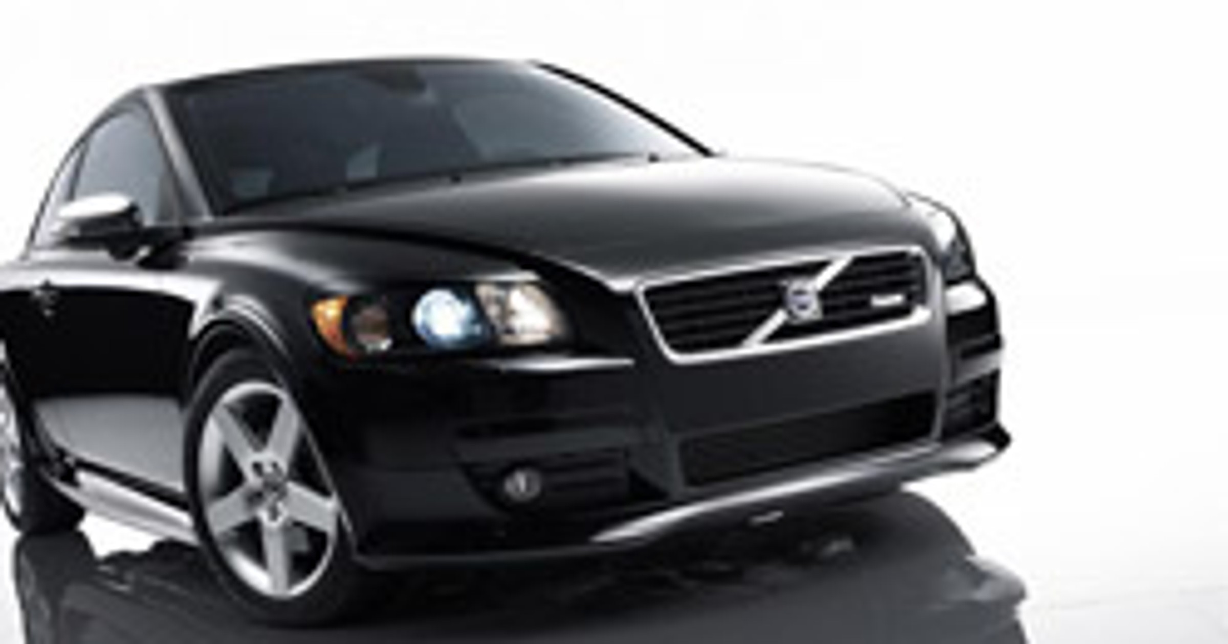 Detroit 2008: R-Design – usportowione Volvo C30