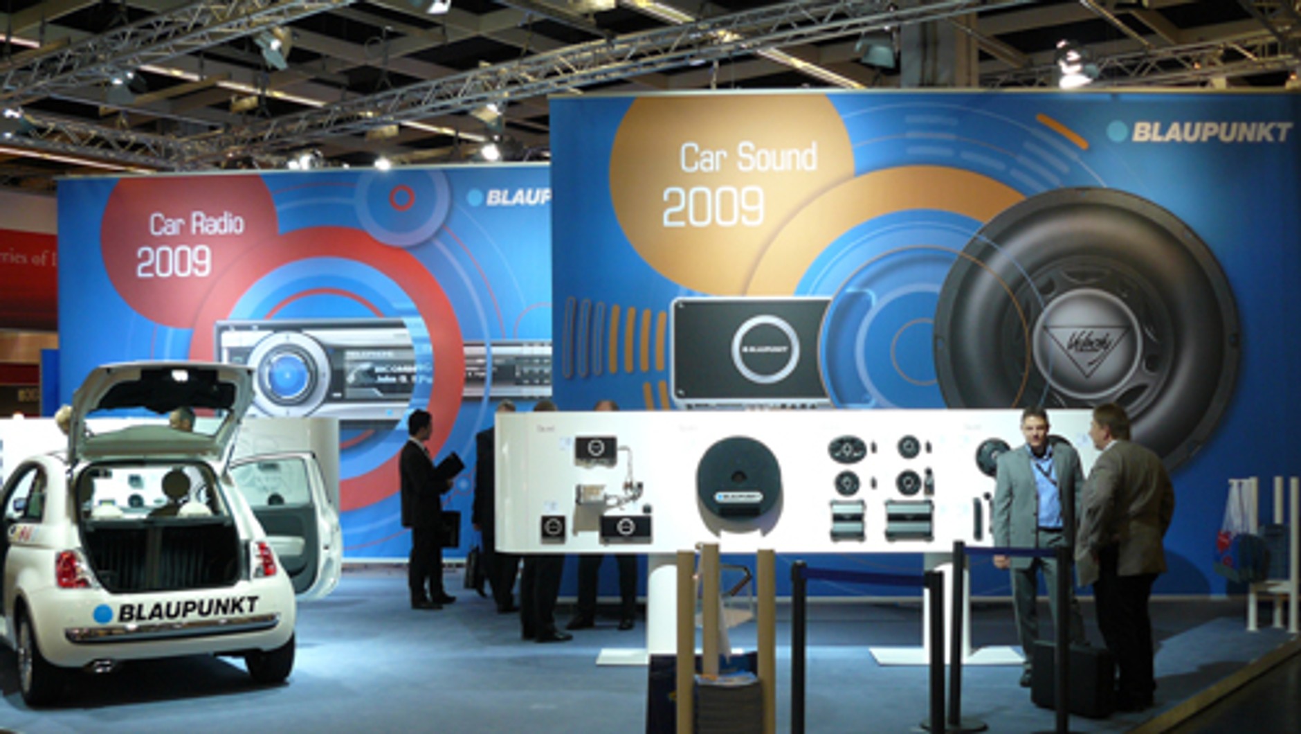 Car Audio: Multimedia w czasach kryzysu