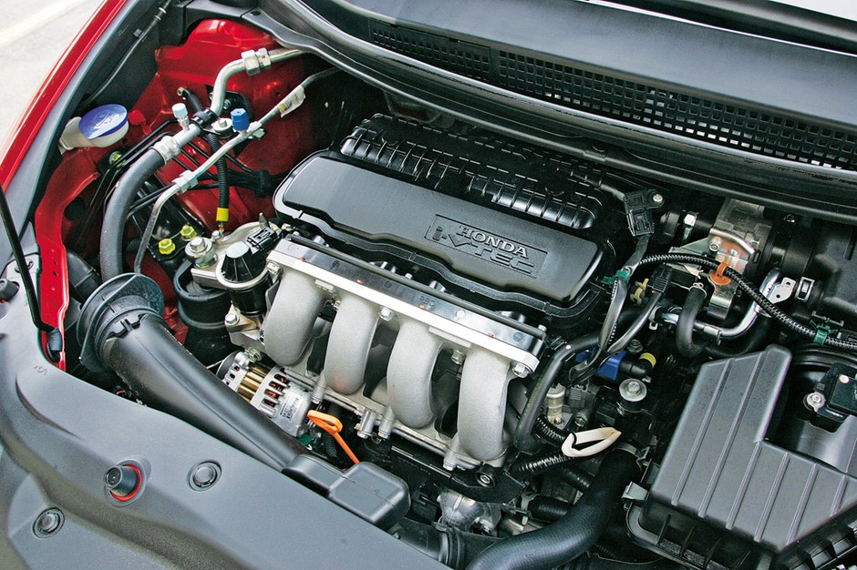 Audi A3 1.2 TFSI kontra Honda Civic 1.4 i-VTEC: Armagedon  z turbodoładowaniem