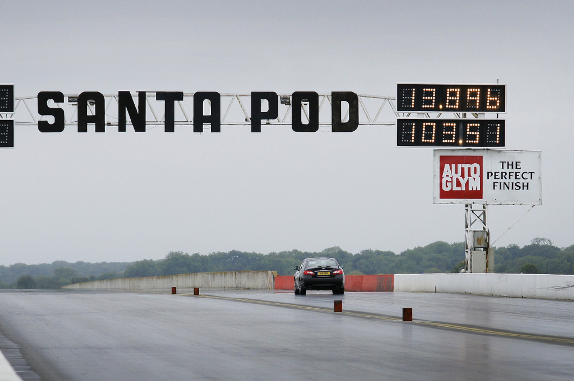 Hybrydowe Infiniti w Księdze Rekordów Guinnessa