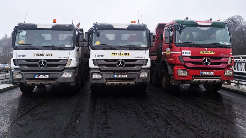 Próby obciążeniowe północnego wiaduktu Trasy Łazienkowskiej
