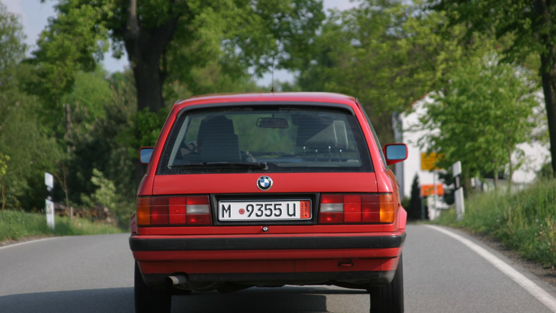 Jak kupić auto sprowadzone i... nie wpaść w kłopoty