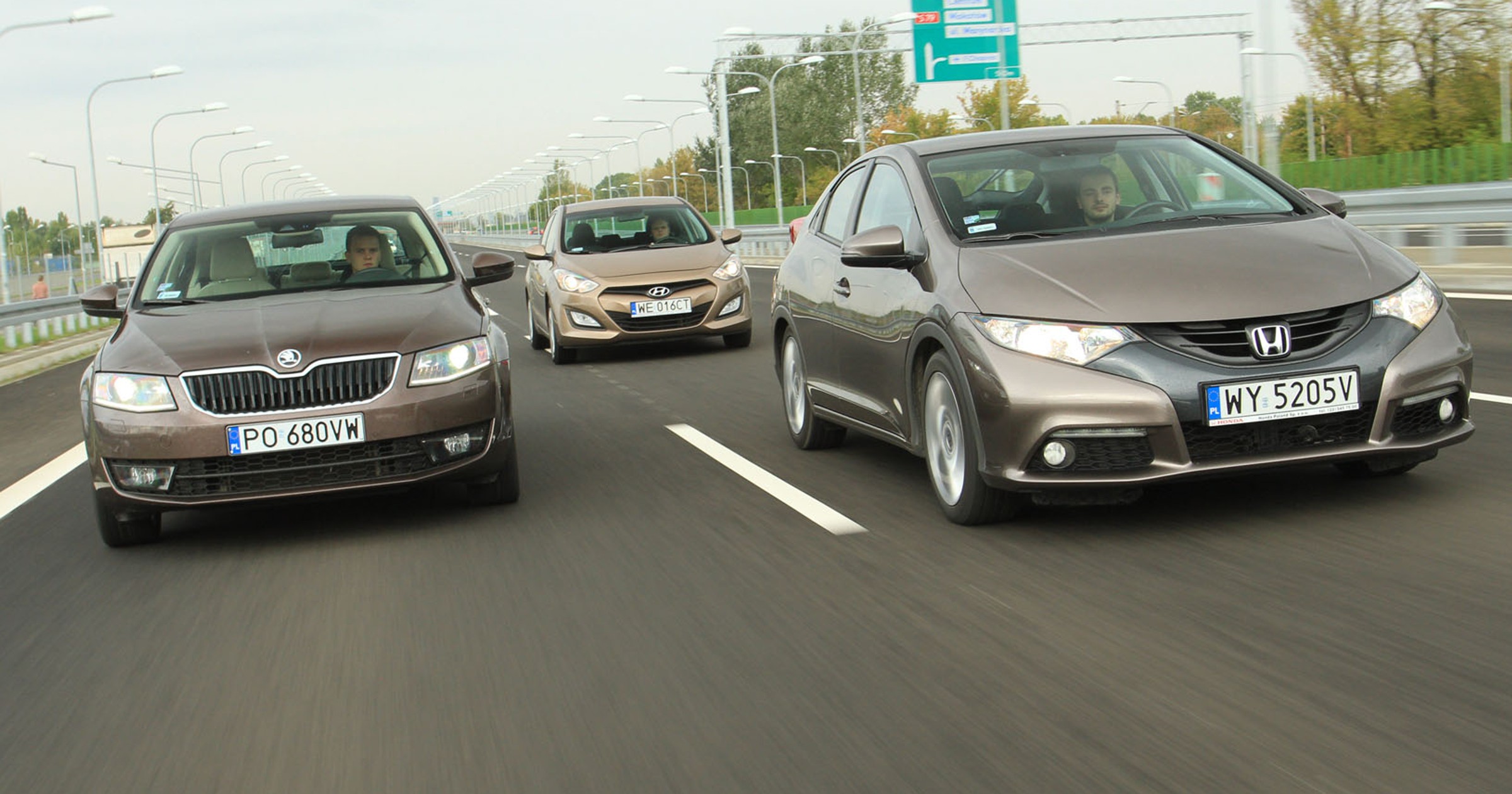 Honda Civic kontra Hyundai i30 i Skoda Octavia - atrakcyjne używane pięcioletnie kompakty.
