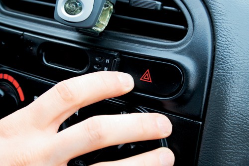 Jak zaciągnąć auto do warsztatu?