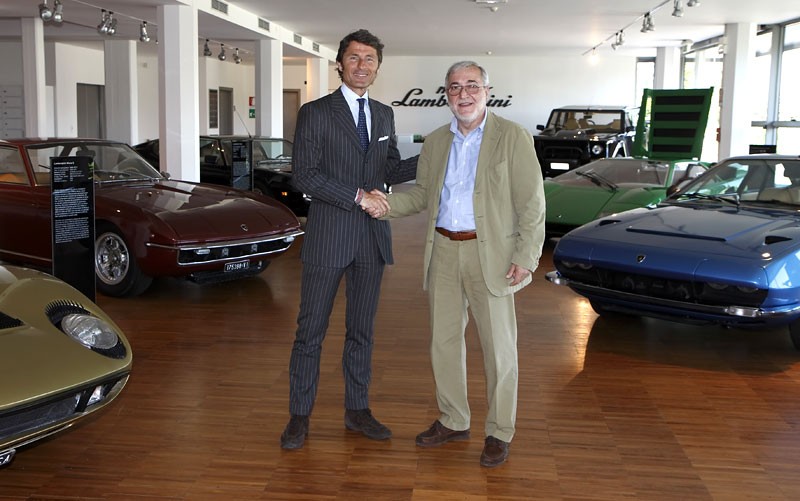 Lamborghini: projekt hybrydowego auta o obniżonej emisji CO<sub>2</sub>