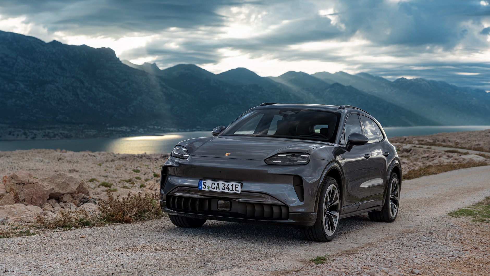 Porsche Cayenne Electric 2025