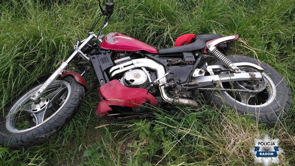 Obraz pochodzący z serwisu https://mazowiecka.policja.gov.pl/wra/aktualnosci/98045,Smiertelny-wypadek-motocyklisty.html