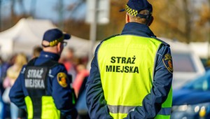 Warszawska Straż Miejska znowu będzie wzywać kierowców