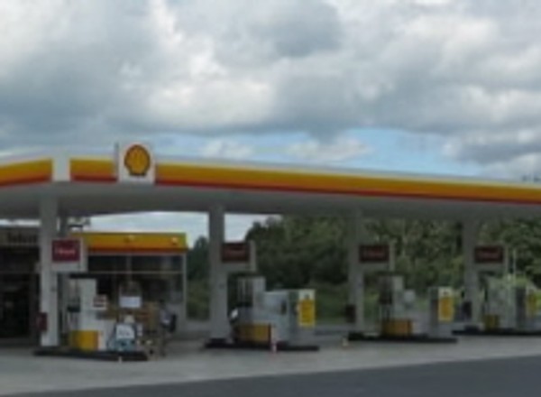 Shell: otwarto kolejne stacje