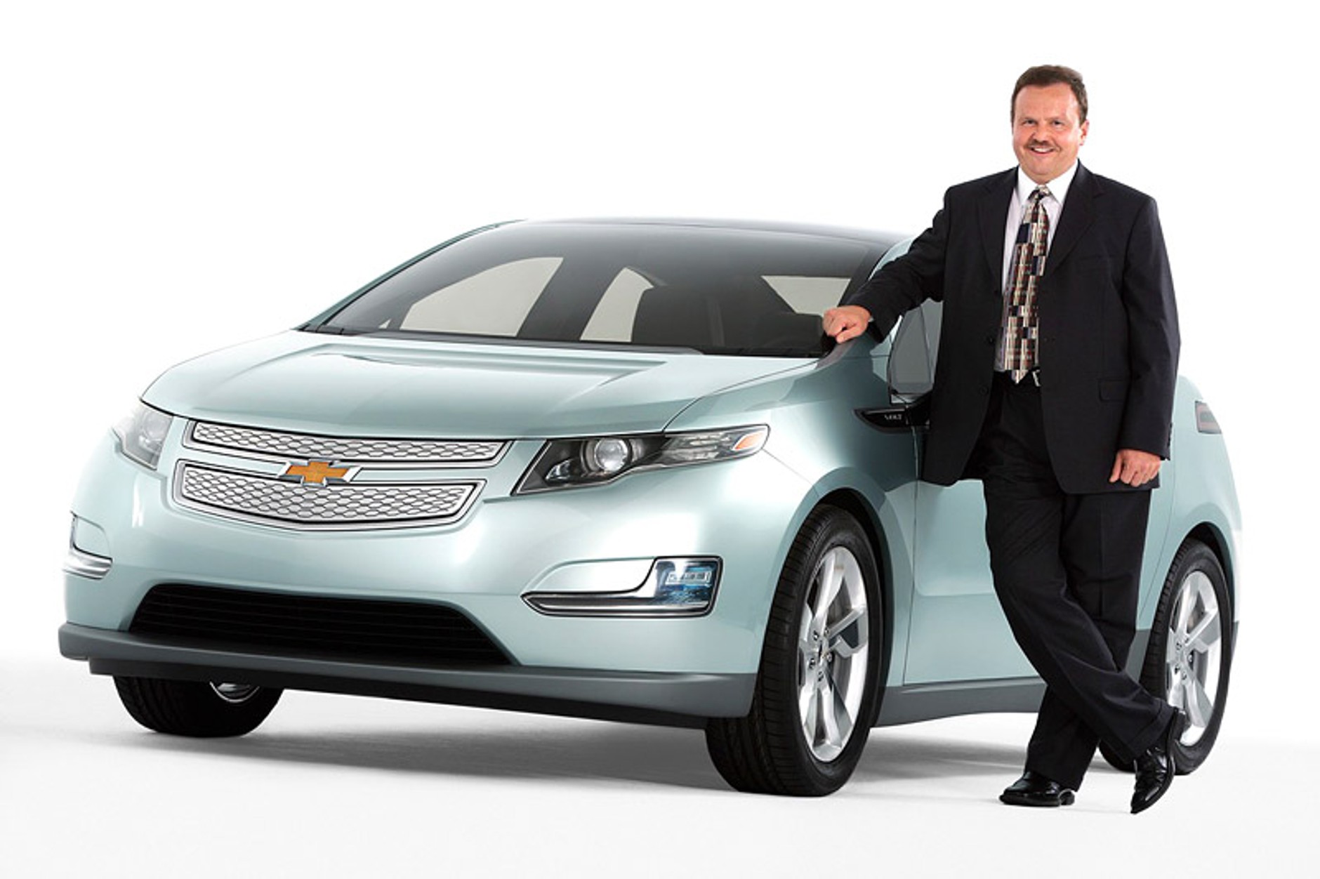 Chevrolet Volt odsłonięty przed terminem. Błąd człowieka czy wypadek?