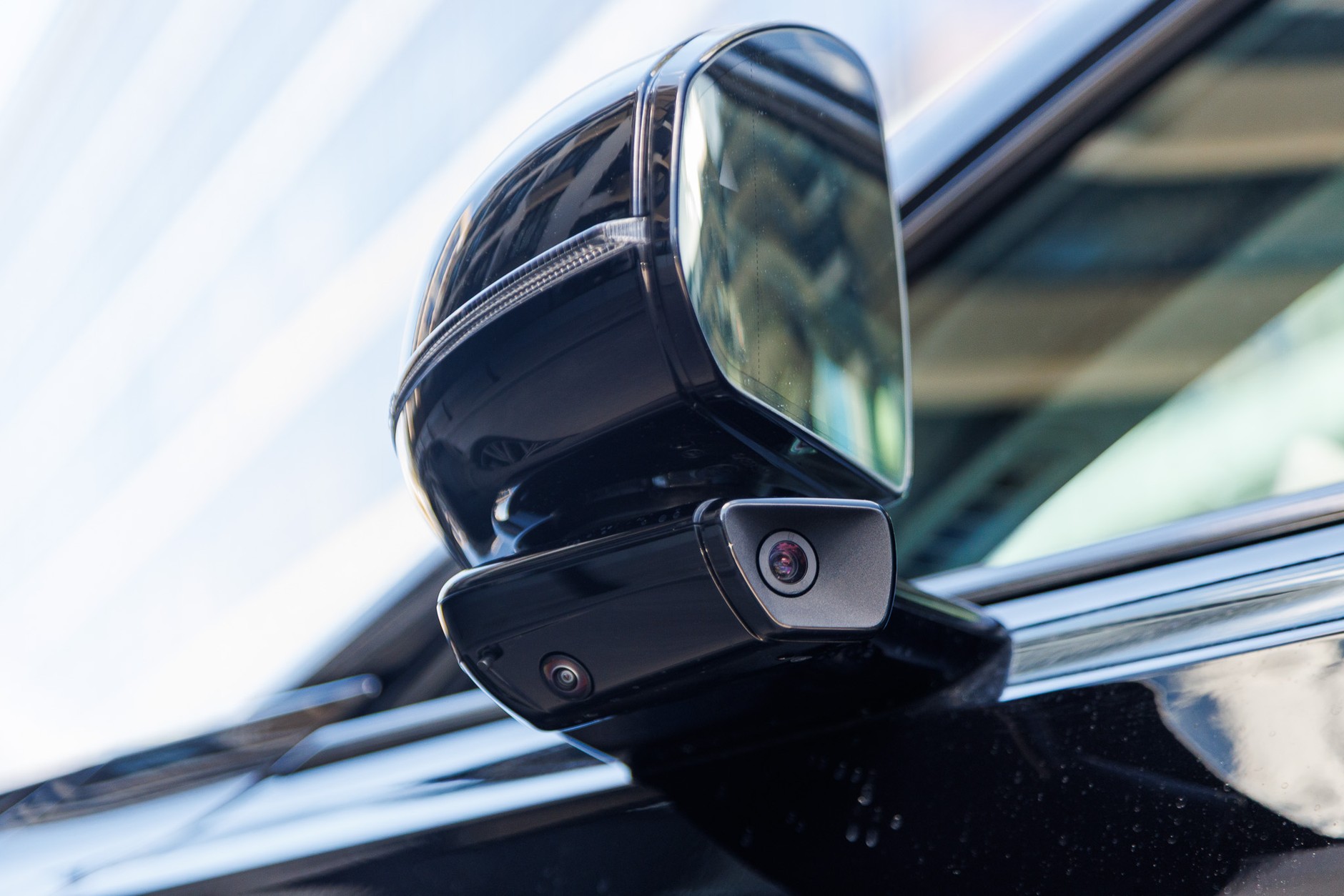 Volvo ES90