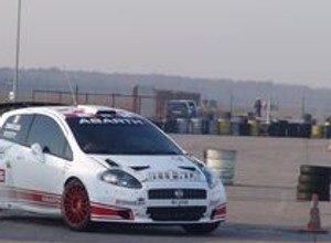 Rajd Barbórka 2009: Luca Rossetti i Abarth Grande Punto S2000 już w Warszawie